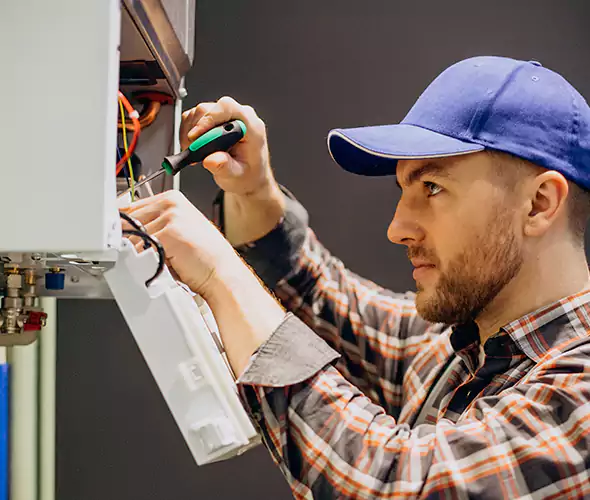 Expert Plumber for Tankless Water Heater Maintenance in Wabash, IN: Schedule Professional Maintenance Services with Us